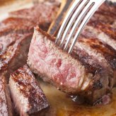 オーストラリア産 Tボーンステーキ 2枚 骨付き 牛肉 冷凍 サーロイン ヒレ肉 ステーキ肉【沖縄県・離島 配送不可】