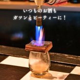 酒ハック 樽スモーカー カクテルスモーカー ウイスキー樽材 1点物 燻製 家飲み バー気分 お酒好き 男性 プレゼント 父の日 誕生日 退職祝い 還暦祝い 酒器・バー・ワイングッズ 