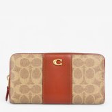 送料無料 コーチ COACH アウトレット 敬老の日 レディース 財布 ラウンドジップ長財布 長財布 CR996 B4NQ4(ブラス×タン ラスト) シグネチャー  ( 女性 プレゼント ブランド 大容量 財布 本革 きちんと感  かわいい おしゃれ )