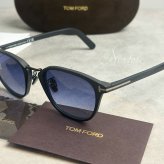 【並行輸入品】【正規品・新品】TOMFORD トムフォード TF1049D FT1049D 02W マットブラック グラデーションブルー イタリア製 アジアンフィット サングラス メガネ 眼鏡 メンズ レディース TOM FORD トム フォード 伊達メガネ ビジネス