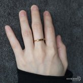 ステンレス ころころビーズリング 細身 ゴールドリング 可愛い 指輪 シンプル お洒落 ピンキー 細め ワンポイント キューブ スクエア プチプラ レディース 女性 金属アレルギー対応