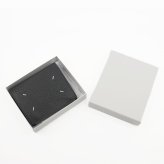 メゾン マルジェラ　Maison Margiela　二つ折り財布　SA3UI0007 P4745 T8103　ブラック　グレインレザー　4ステッチ バイフォールド ウォレット　コンパクト財布　シンプル ミニウォレット