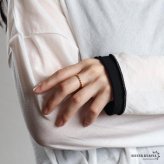 ステンレス スタッズリング 細身 カットリング ゴールドリング 指輪 シンプル キラキラ お洒落 ピンキー 細め ワンポイント プチプラ レディース 女性 金属アレルギー対応