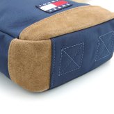 トミーヒルフィガー トミージーンズ クロスバッグ TOMMY HILFIGER TOMMY JEANS ショルダーバッグ クロスボディ 2L 斜め掛け ユニセックス メンズ レディース AM0AM14609 C1G 【ラッピング無料 誕生日 お祝い プレゼント ギフト 贈り物】 送料無料