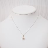 ［pearl590］8mm - 8.5mm ホワイトピンク ペンダント ダイヤモンド付 あこや真珠 0.05ct