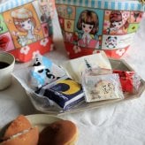 Oishii＆Kawaiiルネガールポーチ【塩バター】内藤ルネ かわいい おしゃれ ポーチ 個包装 御礼 お返し プレゼント ギフト 贈り物 お歳暮 御歳暮 御中元 お中元 洋菓子 和菓子 ハタダ 畑田 畑田本舗 四国 愛媛 焼き菓子セット
