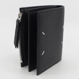 メゾン マルジェラ　Maison Margiela　二つ折り財布　SA1UI0020 P4745 T8103　ブラック　グレインレザー　コンパクト財布　ミニウォレット