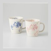 桜うさぎマグペア 磁器 美濃焼 やきものの里から、暮らしを贈ります。　ギフト 食器 セット テーブルウェア