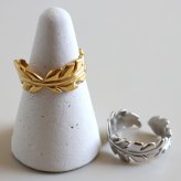 ステンレス 葉っぱのリング 2カラー リーフリング 18KGP ゴールド gold シルバー ぷっくり オープンリング フリーサイズ レディース 女性 指輪 金属アレルギー対応