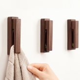 タオルフック ウッドビーズ 通販 タオルかけ タオル掛け タオルハンガー 北欧 タオル フック モダン お風呂場 洗面所 脱衣所 トイレ お手洗い 賃貸 木目調 高級感 シンプル 壁 キッチン 生活雑貨 おしゃれ オシャレ インテリア 雑貨 バス用品