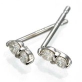 ピアス レディース K10WG ダイヤモンド ダブルストーン 2石 揺れる 10金 ホワイトゴールド 華奢 シンプル おしゃれ ギフト プレゼント 記念日 贈り物