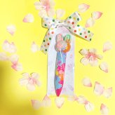 １つでたくさんの色がかける クレヨン 知育玩具 誕生日 プレゼント 出産祝い 名前入り おえかき ギフト はじめてのおえかき 名入れ スティッククレヨン こども 世界にひとつ カラフル