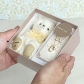 誕生日プレゼント 彼女 女性 【名入れ可能 ふわふわベア×人気シンプルネックレス】 ネックレス オープンハート マスコット キーホルダー 女の子 娘 孫 母 10代 20代 小学生 中学生 高校生 名入れ 誕生日入り シンプル ゴールド テディベア 友達 くま アクセサリー ハート 記念日 可愛い おしゃれ 妻 FUU365ハートネックレス 8030210