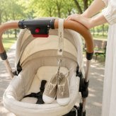 SALE￥1980→￥980【名入れ刻印無料】【2点セット/クリップ＆マグホルダー】ベビーカー クリップ シューズクリップ マグストラップ ずれ防止 すべり止め ブランケットクリップ スニーカー 靴クリップ ベビーカーフック おでかけ便利グッズ 出産祝い ギフトセット 落下防止