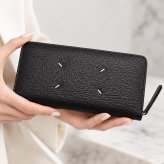メゾン マルジェラ　Maison Margiela　ラウンドファスナー財布　S56UI0110 P4455 T8013　ブラック　レザー　ジップアラウンドウォレット