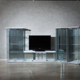 推し活 棚 推し活収納 不二貿易 ガラスコレクションケース BAAL 4段 ホワイト 扉付き 収納機能 高さ119.5cm 幅39cm 奥行30cm 可動 アイテム収納に最適