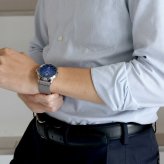 チュチマ フリーガー エアロクラブ クォーツ 電池式 腕時計 ブランド メンズ 革ベルト TUTIMA 6105-53 アナログ ブルー グレー ドイツ製