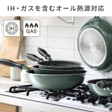 フライパン evercook GREEN エバークック グリーン 24cm IH ガス EGIFPL24GR ドウシシャ DOSHISHA PFAS フッ素 有害物質 フリー 不使用 安全 軽い 浅型 中型 鍋 おしゃれ かわいい くっつかない こびりつかない 焦げ付かない 長持ち 500日保証 調理器具 ギフト プレゼント