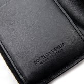 選べる2色 ボッテガヴェネタ BOTTEGA VENETA 三つ折り財布 カセット マキシイントレチャート メンズ レディース ミニ財布 本革 レザー 小銭入れ ブラック 黒 アーモンド ベージュ 651372 V3UO1
