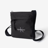 カルバンクライン Calvin Klein BOLD FLATPACK ボールド フラットパック LV04D3178G ショルダーバッグ メンズ バッグ