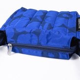マリメッコ marimekko ショルダーバッグ Joy ジョイ クロスボディ S 2026冬新作 ウニッコ レディース ブルー 96119 096119 550 北欧雑貨 北欧デザイン 送別会 誕生日 お中元 結婚祝い 結婚式 高級 父の日 母の日 ホワイトデー
