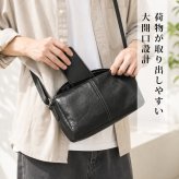 本革 ショルダーバッグ メンズ レディース 斜めがけ 牛革 2WAY 大容量 軽量 レザー 肩掛け ユニセックス シンプル おしゃれ ファスナー ポケット 通勤 通学 旅行 黒 ブラック