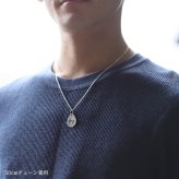 ハワイアンジュエリー ネックレス ホヌ シルバー ネックレス 刻印 無料 誕生石 浮彫りホヌ Lサイズ シンプル お守り シルバー925 ギフトラッピング可能 長さ選べる BY THE SEA バイザシー プレゼント ハロウィン 【品番：CG-SP325L】