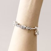 ボックス・ショッパー付 PANDORA(パンドラ) ★ Handwritten Love Charm ★ 手書き Love チャーム ★ ブレスレット カスタマイズ アクセサリー シンプル 日常使い 誕生日 記念日 母の日 プレゼント ギフト｜チャーム 単品
