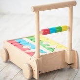 【10/6発売】積み木 いろつみきカート | 1歳半 知育玩具 おもちゃ 子供 男の子 女の子 木のおもちゃ 出産祝い 木製玩具 知育玩具 女の子 男の子 キッズ 幼児 子ども 木製 NICHIGAN ニチガン