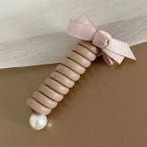 ヘアアクセサリー コイルポニー ポニーフック 巻く コイル アップ おしゃれ ポニーフック ヘアアクセ まとめ髪 リボン スパイラルヘア 玉ねぎヘア サテンリボン トレンド エレガント ヘアフック 大人っぽい プレゼント アクセント