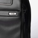 トゥミ TUMI ALPHA アルファ SLING スリング ボディーバッグ 09203729DL4 158978 ボディバッグ ショルダーバッグ メンズ バッグ