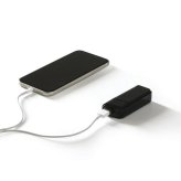 【直送】モバイルバッテリー 乾電池式 [26-0602-028] 7017 単3乾電池2本使用 防災グッズ スマホ充電 非常用電源 レジャー アウトドア コンパクト ノベルティ プレゼント ギフト