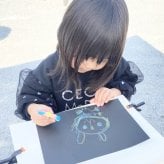 １つでたくさんの色がかける クレヨン 知育玩具 誕生日プレゼント 出産祝い 名前入り おえかき ギフト はじめてのおえかき 名入れ スティッククレヨン こども 世界にひとつ カラフル