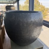 植木鉢 おしゃれ 大型 13号 鉢カバー アンワール アリフ M 約17号 幅53cm 高さ41cm アルミニウム製 室内専用 高級 丸型 ゴールド ブラック 北欧 観葉植物用 サボテン 特大 インテリア プランター 深型