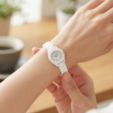 コーチ 腕時計 レディース 正規品 5年保証 キット 小ぶり 21mm ホワイト 白 セラミックケース 上品 おしゃれ かわいい 女性 彼女 妻 母 娘 誕生日 記念日 プレゼント ギフト 純正ショッパー付き COACH KITT 成人 卒業 入学