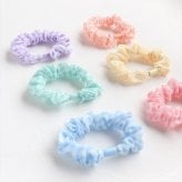 ヘアアクセサリー 通販 ミニシュシュ Rora パステルカラー 髪飾りヘアアクセ ヘアゴムセット キッズ女の子 子供子ども 姉妹お揃い プチギフト 卒園式入学式 フォーマル カジュアル ヘアアレンジ ブレスレット ツインテール