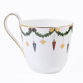 ロイヤルコペンハーゲン スターフルーテッド クリスマス ハイハンドル マグカップ マグ コップ 330ml 日本未発売 2503090(1028263) 【スペシャルラッピング660円(別売り)】 北欧食器 洋食器 送別会 誕生日 お中元 還暦祝い 結婚祝い 結婚式 高級 父の日 母の日 成人祝い ホワイトデー