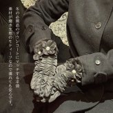 手袋 レディース かわいい おしゃれ 暖かい 冬 中綿 防寒 あったか スマホ対応 パール 花 ファー ブラック プレゼント【LALUICE ラルイス】