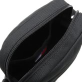 トミーヒルフィガー トミージーンズ クロスバッグ TOMMY HILFIGER TOMMY JEANS ショルダーバッグ クロスボディ 1.6L 斜め掛け ユニセックス メンズ レディース AM0AM13710 BDS 【ラッピング無料 誕生日 お祝い プレゼント ギフト 贈り物】 送料無料