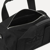 【無料ラッピング】 ヴィヴィアン ウエストウッド Vivienne Westwood クロスボディバッグ Paul Cylinder ブラック ブランド 正規品 新品 ギフト プレゼント 人気 おすすめ 誕生日 記念日 クリスマス 送料無料 vwt522409