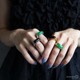 ステンレス カボションリング 4カラー 印台リング レディース 指輪 カラーストーン 長方形 ボリューム 幅広 ごつめ シンプル モード レトロ 個性的 存在感 アクセサリー 艶やか クラシカル 大ぶり 手元コーデ おしゃれ ファッション