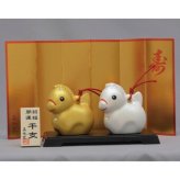 金銀土鈴飾 クリスタル付  No.30-A 景品 記念品 粗品 ノベルティ 名入れ 御挨拶 ご挨拶