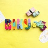 お名前クレヨン カラフル 名入れ 出産祝い 誕生日プレゼント プチギフト ギフト 男の子 女の子 子ども ママ 世界にひとつ