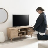 テレビ台 テレビボード TVボード ローボード TV台 テレビラック 収納棚 木製 AVラック TVラック 32型 リビングボード スリム 薄型 100cm 扉付き 引き出し タップ収納 壁付け 可動棚 かわいい 1人暮らし 新生活