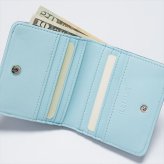イルムス クロコ型押しホック式折財布（ブルー） S-ILL223052BL  内祝 内祝い お祝 御祝 記念品 出産内祝い プレゼント 快気祝い 粗供養 引出物