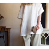 高級キップレザー 二つ折りがまぐち / 短財布 本革 仔牛革 パルマ PALMA 東京 財布 ガマ口 さいふ レディース おしゃれ 可愛い 牛革 送料無料 誕生日 母の日 ギフト 財布 一粒万倍日 天赦日 金運 緑財布 アンティーク がま口 ガマ口 ガマグチ 総本革 イタリア デザイン レトロ お母さん ママ 彼女 saihu コスパ クリスマス 人気 グレージュ ベージュ カメリア