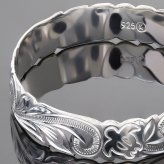 ハワイアンジュエリー バングル ハワイアンジュエリー ブレスレット ホヌ バングル 幅10mm 刻印 無料 サイズが選べる オープンバングル カットアウト ホヌ＆プルメリア シルバー925 太め メンズ レディース 誕生日 プレゼント ハロウィン 【品番：B5080-10】