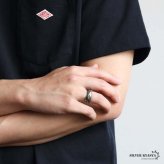 ステンレス 3連リング アンティークリング 英字 メンズリング ゴールド シルバー 指輪 存在感 ヴィンテージ お洒落 かっこいい 大人っぽい プチプラ 男性 金属アレルギー対応