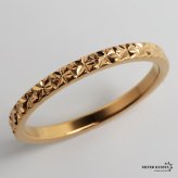 ステンレス カットリング 細身 キラキラ ゴールドリング 指輪 プチプラ 高見え フラワー シンプル ピンキー ワンポイント 重ね付け レディース 女性 金属アレルギー対応