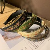 ヘアバンド カチューシャ 刺繍 リボン  髪留め レディース  ロングヘア 大 ヘアアクセサリー 大人 おしゃれ かわいい 髪 トレンド ガーリー 髪飾り 前髪止め ボリューム ギフト 韓国ファッション 上品 高級感 痛くない 前髪キープ
